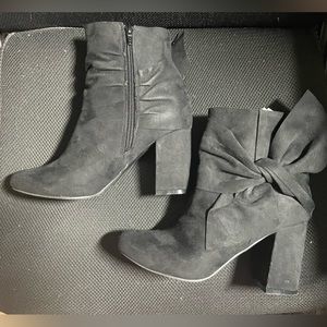 Not Rated black bow booties